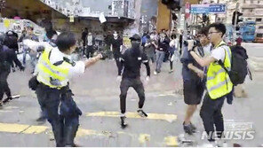 SCMP “실탄 맞은 홍콩 남성, 위중 상태지만 생명 지장없는 듯”