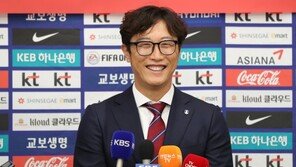 ‘U-17 월드컵 8강’ 김정수 감독 “여기서 멈추지 말고 도전하자”