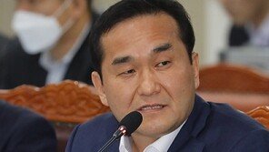 ‘불법 선거자금 수수’ 엄용수, 징역 1년6개월 확정…의원직 상실