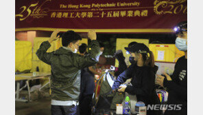 홍콩, 시진핑 ‘강경 메시지’에도 또 다시 폭력사태