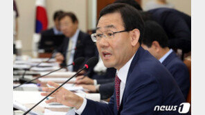 주호영 “김세연 불출마 충격…현 체제로는 필패라는 사람 많아”