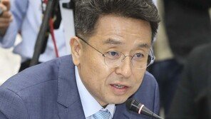 이철희 “임종석, ‘아름다운 선택’…86세대 마침표 찍을 때”