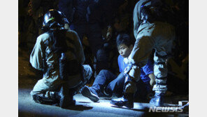 홍콩이공대 수십명, ‘항복’ 거부하고 버텨…일부는 하수구 탈출 시도도