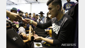 멕시코 육군, 북부지역 단속에서 마리화나 9톤 발견…모두 소각