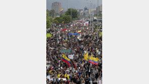 콜롬비아 시위격화 대통령면담 거부…“우리 대변자 없다”