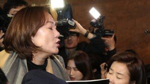 나경원-이재정, ‘과거사법’ 두고 격한 충돌…한국당 필리버스터