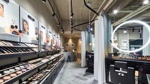 메이크업 아티스트가 운영… 아리따움 ‘프로 메이크업 스튜디오’ 선보여