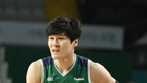 원주 DB가 부상에서 돌아온 윤호영을 최대한 아끼는 이유