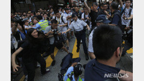 홍콩시위 다시 불붙나…민주파 의원 압승 뒤 첫 대규모 집회