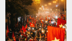 “도시마비” “붉은악마 떠올라”…‘박항서 매직’ 펼쳐진 베트남