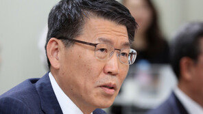 은성수, 보험사 CEO와 19일 만난다…보험료 인상 논의할듯