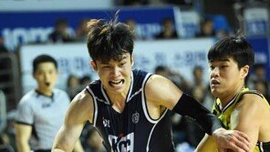 빅딜 그 후…두 번째 맞대결, KCC 다시 한 번 진땀 승