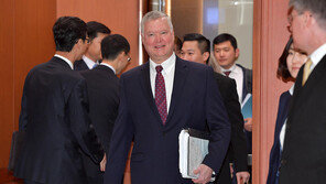 비건 “비핵화에 데드라인은 없다”…北에 대화재개 공개 제안