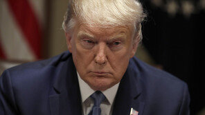 대북 압박 최고조로 끌어올리는 美…北 ‘레드 라인’ 넘을 위기감도