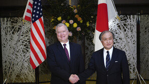 “미 비건 특별대표, 일 외무성 관리들과 한미일 긴밀협력 확인”