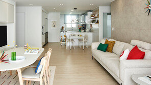 도심매장 내고 온라인몰 강화… 가구업계가 달라졌어요