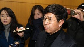검찰 ‘靑 선거개입 의혹’ 백원우 전 민정비서관 소환