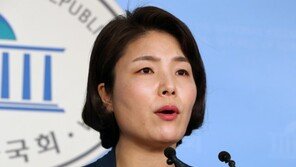 한국당 “文대통령 특사, 코드사면에 선거사면”