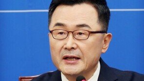 與, ‘영입인재 4호’ 소병철 전 고검장…“검찰개혁 완수”