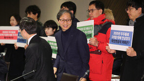 총선 앞둔 김성주 국민연금 이사장 퇴임…후임은?