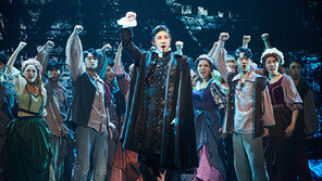 [양형모의 공소남닷컴] 아내 바라기·아들 바보…‘삼총사 속편’ 새롭네