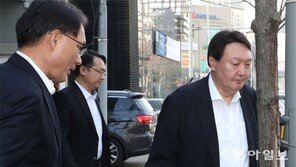 당정청, 윤석열 맹공… 한국당, 추미애 고발