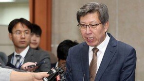 통추위 출범 속도전…한국당·새보수당, ‘3원칙’ 놓고 막판 밀당
