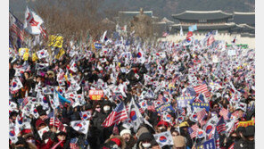 영원한 적도 아군도 없다…윤 총장을 둘러싼 보수-진보의 반전[청계천 옆 사진관]