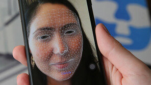 3D 마스크팩… LED 패치… IT 접목한 K뷰티