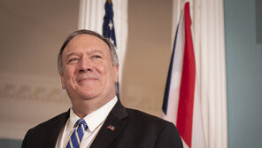 폼페이오 “美, 북한에 안보 위험 아냐…김정은, 올바른 결정하길”