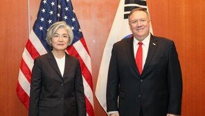 정부 ‘남북협력’ 추진 박차…백악관 “안보리 결의 이행을” 견제