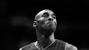 ‘농구 그 자체’ 아이콘 코비 브라이언트, 헬기 사고로 사망