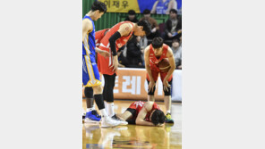 막바지로 흐르는 프로농구, 자나 깨나 부상조심
