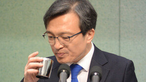 與 지도부, ‘김의겸 검증’ 보고받아…“상가 매각 차익 3억7천만원 기부”