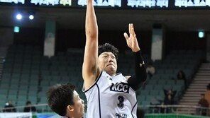 “그간 역할 못 했다”…연패탈출 KCC, 스스로 채찍질한 이정현