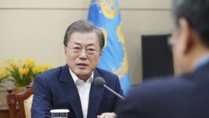 文대통령 “우선 순위는 국민 안전…모든 자원 활용해 총력 대응하라”