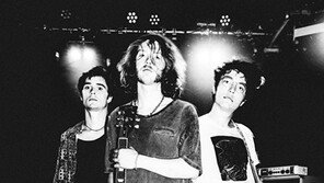 닥터마틴, 글로벌 캠페인 ‘Tough As You’ 2020년 버전 공개