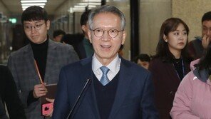 한국당, 태영호 전 北공사 영입…홍준표·김태호에 최후통첩