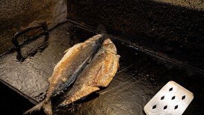 ‘이순신 꼬냑’은 소주, ‘야쿠르트’는 막걸리, ‘고갈비’는…추억 속 광복동 골목길
