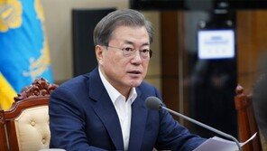 文대통령, 20일 봉준호 감독 만난다…청와대서 오찬 예정