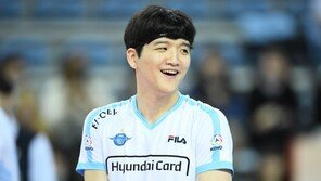 ‘정지석 트리플크라운’ 대한항공 7연승…KB꺾고 선두 도약