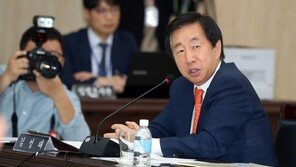 김성태 전 한국당 원내대표, 총선 불출마 “정치여정 내려놓는다”