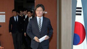 하루 앞으로 다가온 보수통합…점점 고개드는 유승민 역할론