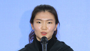 ‘실업 데뷔’ 심석희 “새 유니폼 입은 모습 아직 어색해”