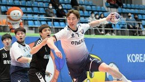 ‘한물갔다’ 평가 뒤집은 정수영, 핸드볼리그 득점·도움 1위 올라