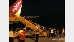 베트남, 하노이행 韓여객기에 “인근 공항 가라”…긴급 회항