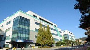 구미 삼성전자 직원 3번째 확진…신천지 신도인 부인·딸도 양성