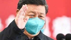 시진핑, 발생 석달만에 뒤늦은 우한 방문…‘전염병 전쟁 승리’ 선전