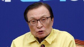 민주당, 비례연합정당 참여…이해찬 “부끄러운 정치모습 송구” 