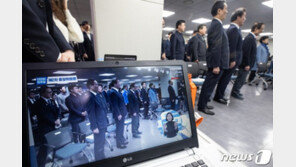 민주, 중앙위 열고 ‘비례후보 순위투표’…일부선 “불공정” 항의